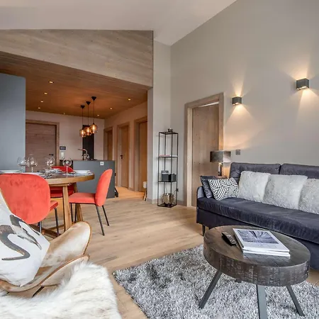 Appartement Location 5 Pers. A - 2 Pas Des Pistes, Centre Station, Spa, Parking Inclus, Wifi, Parking - Fr-1-631-199