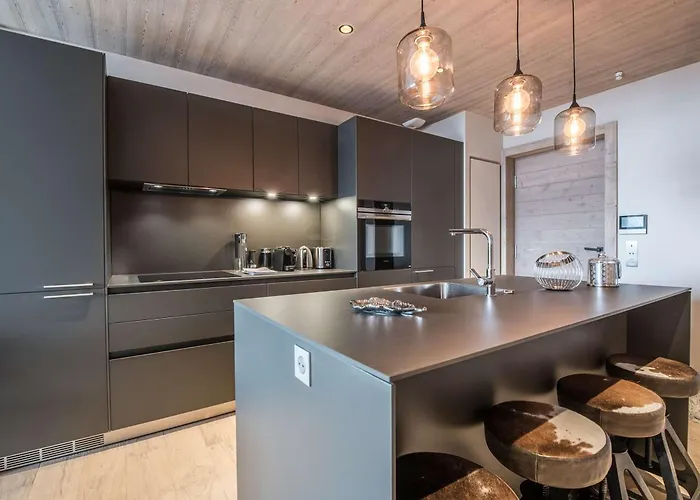 1550 - 5 Pers, Centre, Parking, Wi-fi - Fr-1-631-199